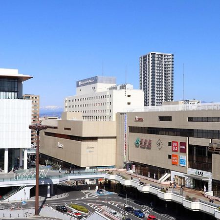 Hotel Metropolitan Takasaki Exteriör bild