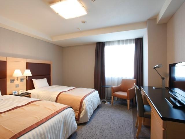 Hotel Metropolitan Takasaki Exteriör bild