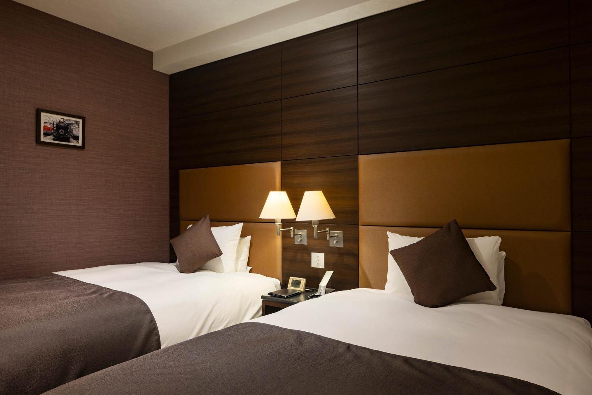 Hotel Metropolitan Takasaki Exteriör bild