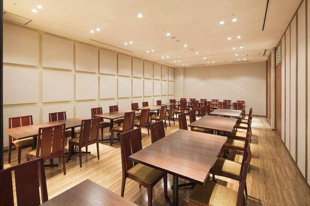 Hotel Metropolitan Takasaki Exteriör bild